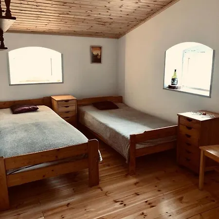 U Wlochow Rozanka Kolo Miedzylesia Przyjazny Zwierzetom Domowym Miedzylesie  Exterior photo