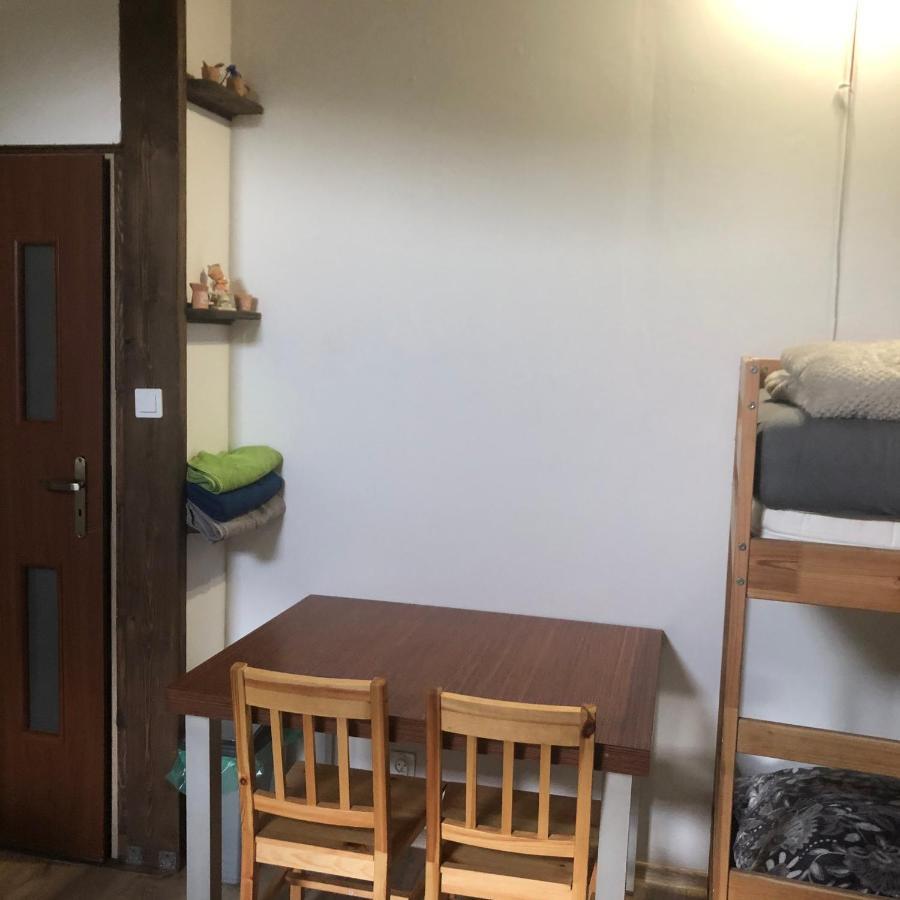 U Wlochow Rozanka Kolo Miedzylesia Przyjazny Zwierzetom Domowym Homestay *