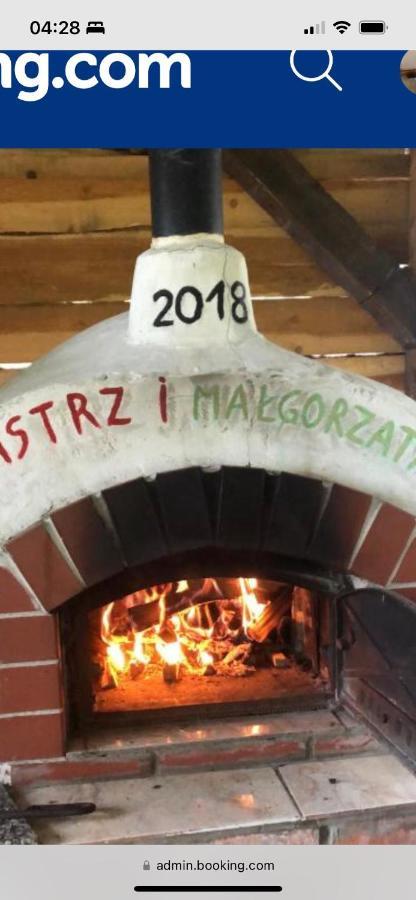 U Wlochow Rozanka Kolo Miedzylesia Przyjazny Zwierzetom Domowym